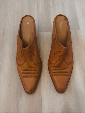 Vintage Y2K Bass Leather Western Mules size 11